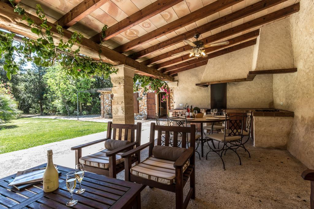 Villa Amengual *